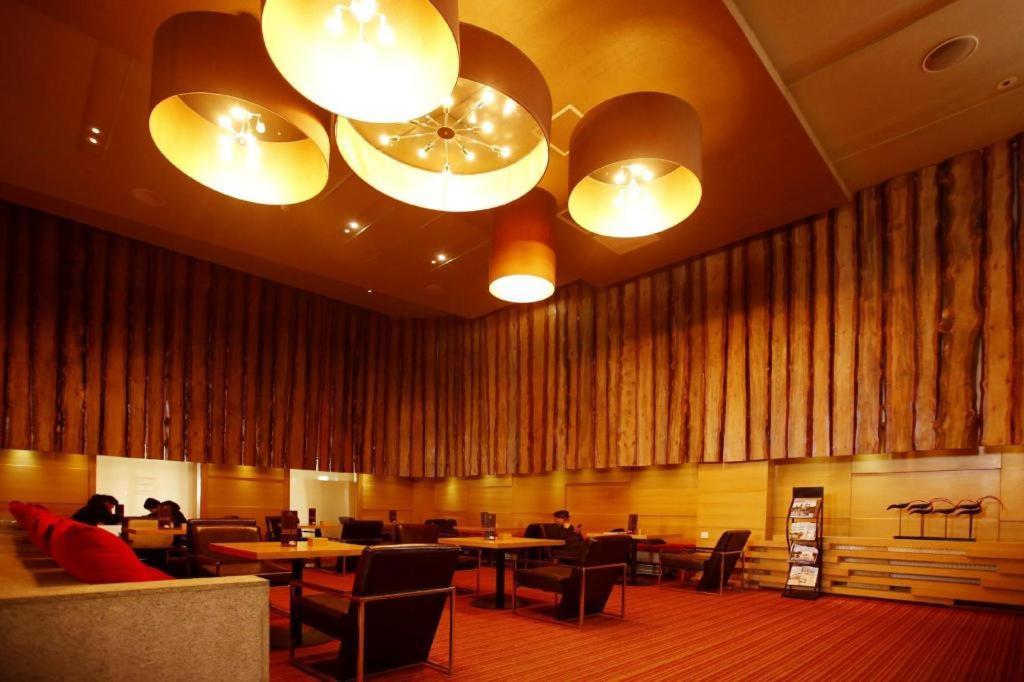 The Corporate Hotel And Convention Centre Уланбатар Екстериор снимка