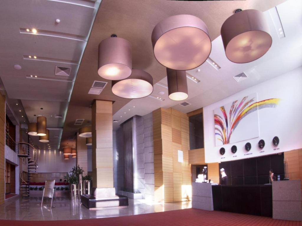 The Corporate Hotel And Convention Centre Уланбатар Екстериор снимка